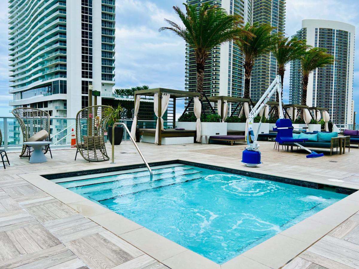 Hyde Beach House - Millionaire 2 Bd 2 Ba Apt, Direct Ocean View, 5 Min Walk To Ocean Hollywood Eksteriør bilde